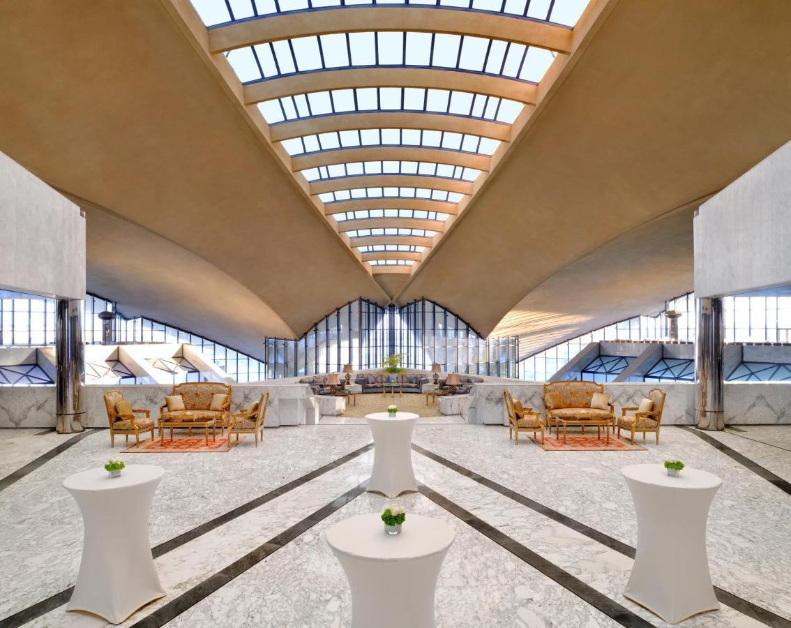 Officers Club & Abu Dhabi