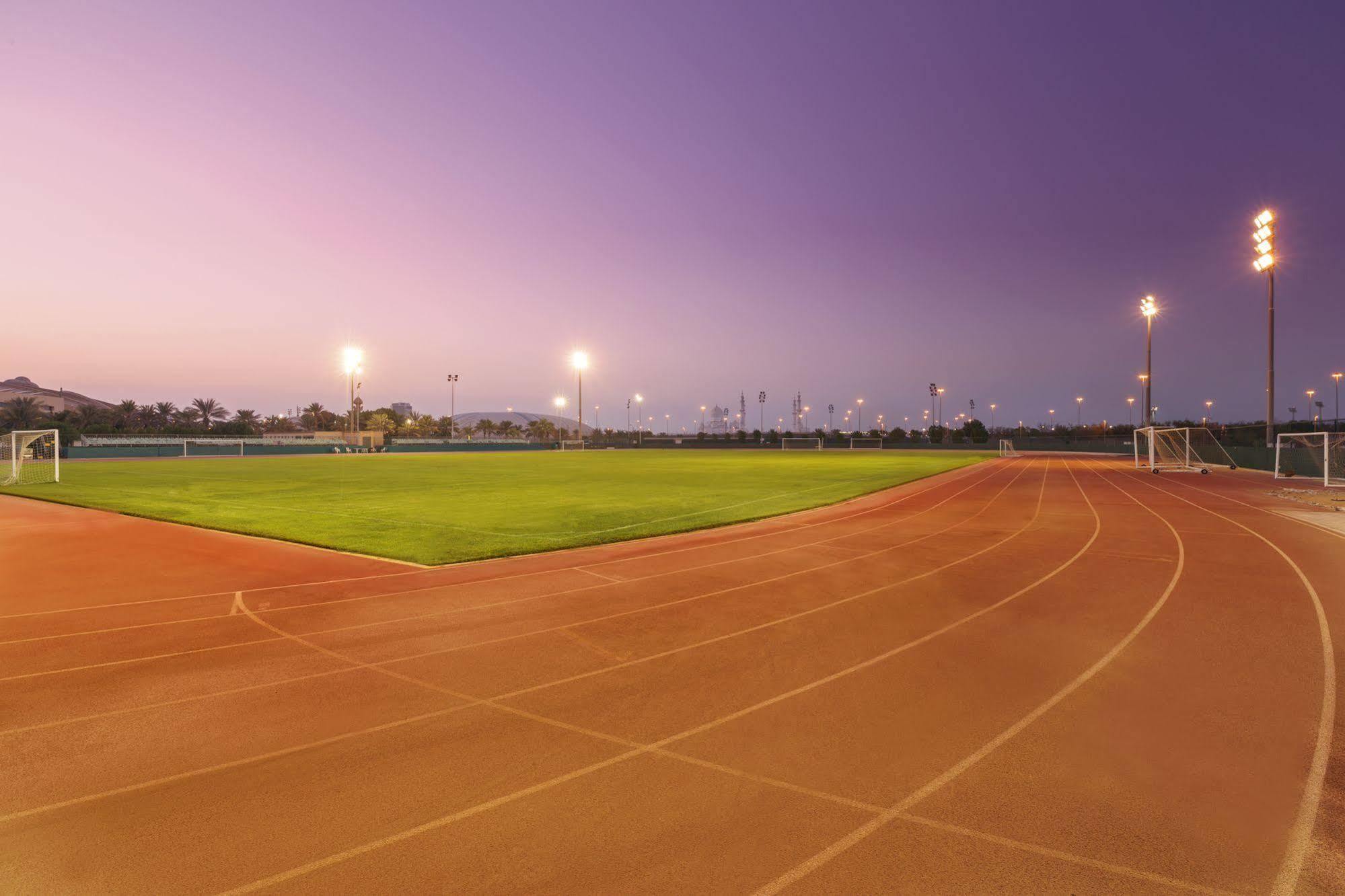 Officers Club & 5* Abu Dhabi
